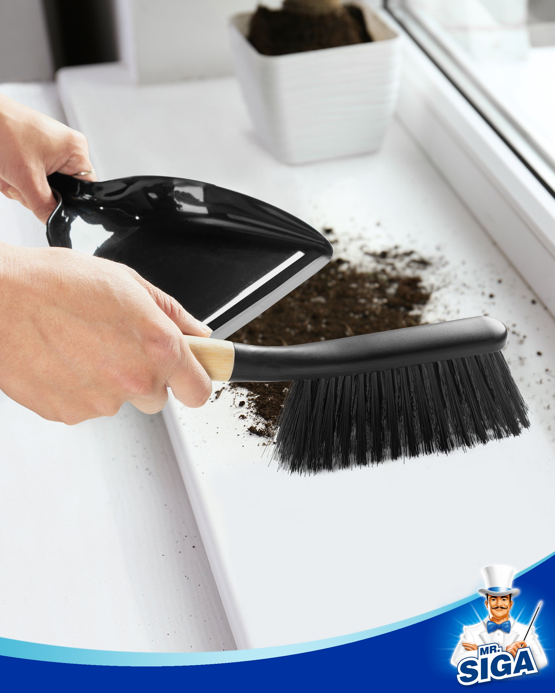 MR.SIGA Dustpan and Brush Set, Portable Cleaning Brush and Dustpan Combo with Bamboo Handle, Black, 1 Set
