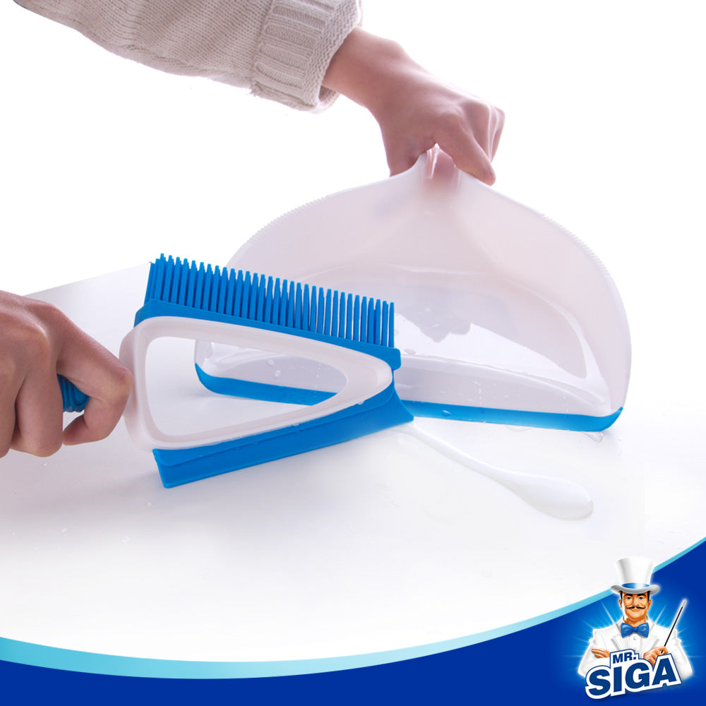 MR.SIGA Soft Bristle Brush/Scrubber with Dustpan, Blue & White,1 Set