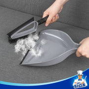 MR.SIGA Soft Bristle Brush/Scrubber with Dustpan, Grey ,1 Set